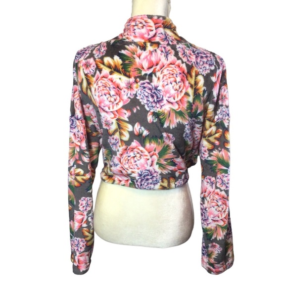 Urban Outfitters Plush Floral 1/2 zip Crop Fleece Sweatshirt - Picture 4 of 9